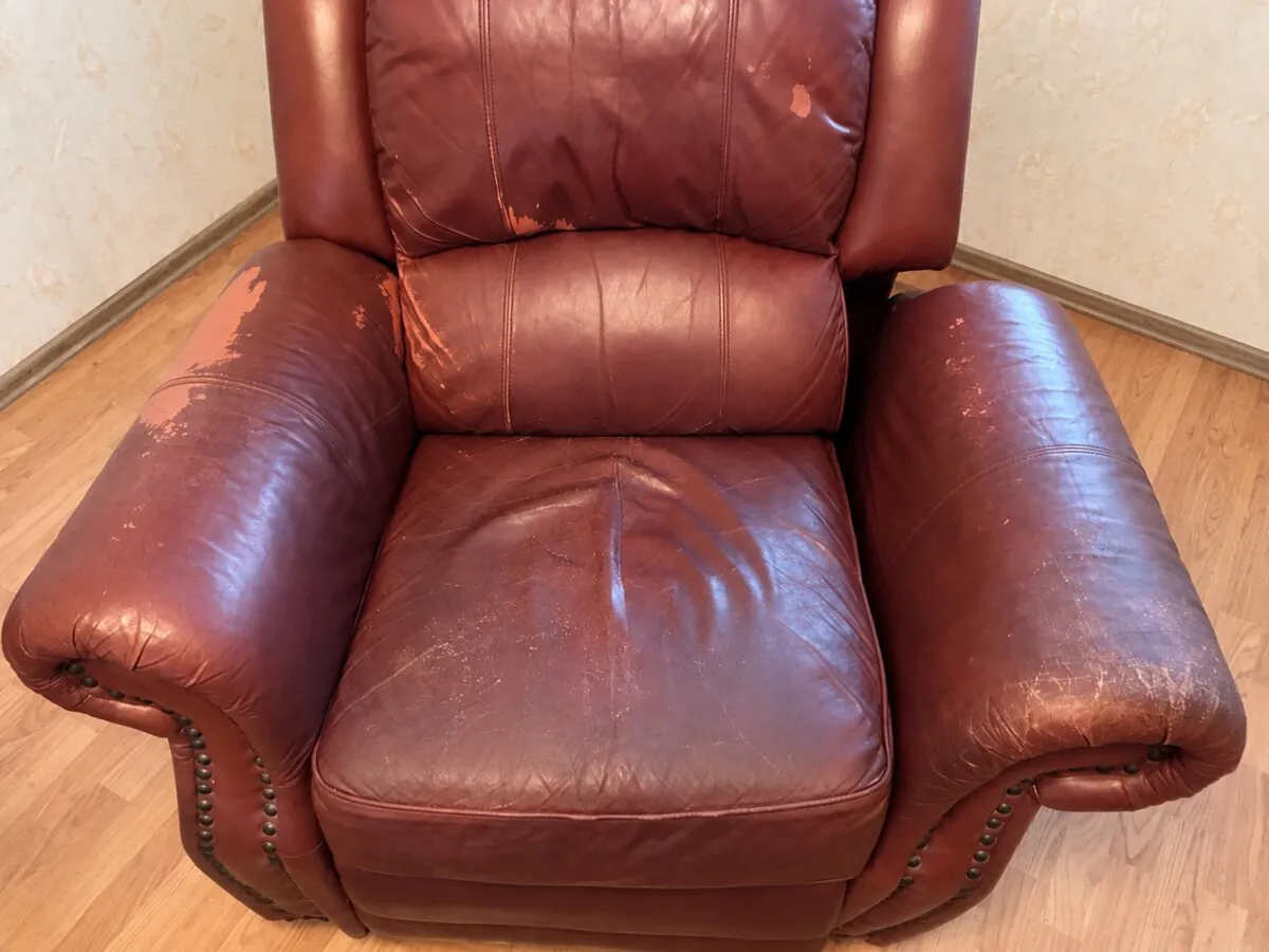 Leather recliner before restoration